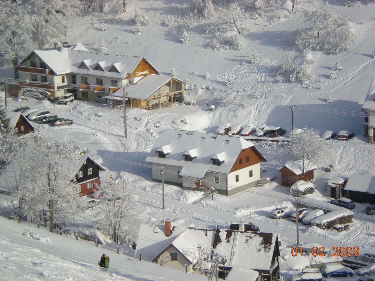 Penzion Eliška Petrikov  Exteriér fotografie