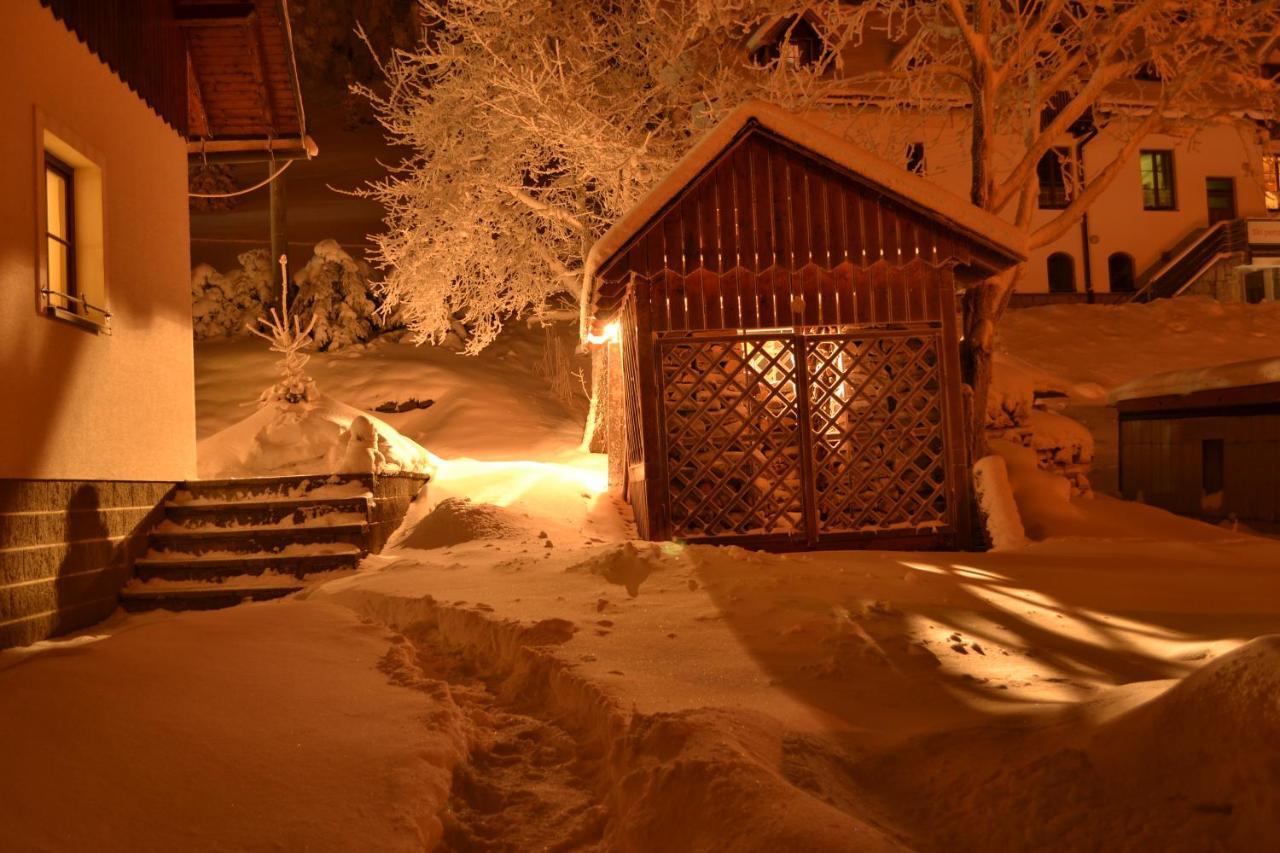 Penzion Eliška Petrikov  Exteriér fotografie